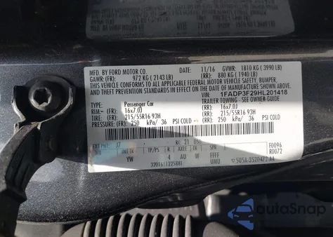 2017 Ford Focus Se z USA, uszkodzony, nr VIN 1FADP3F29HL201418